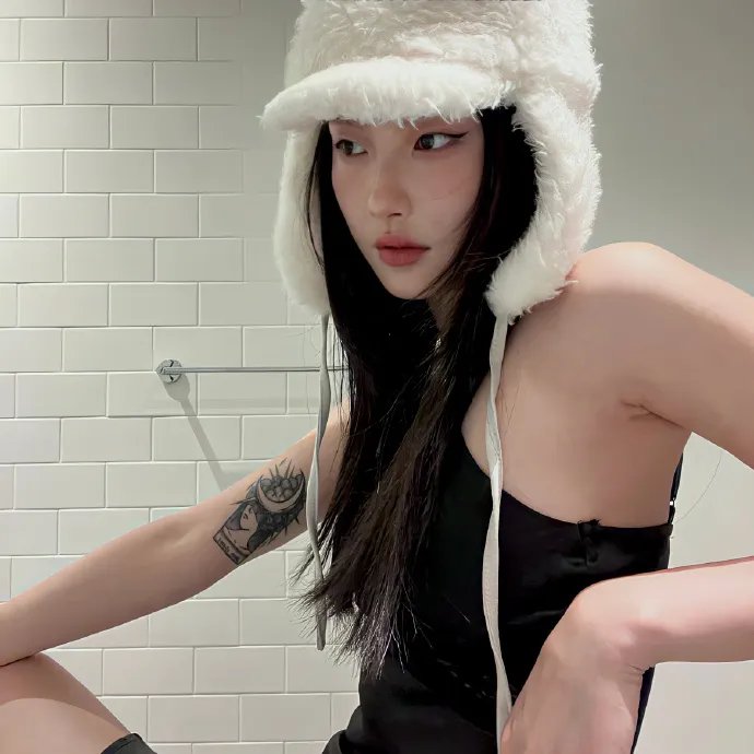 妓女。演员。皮条客
